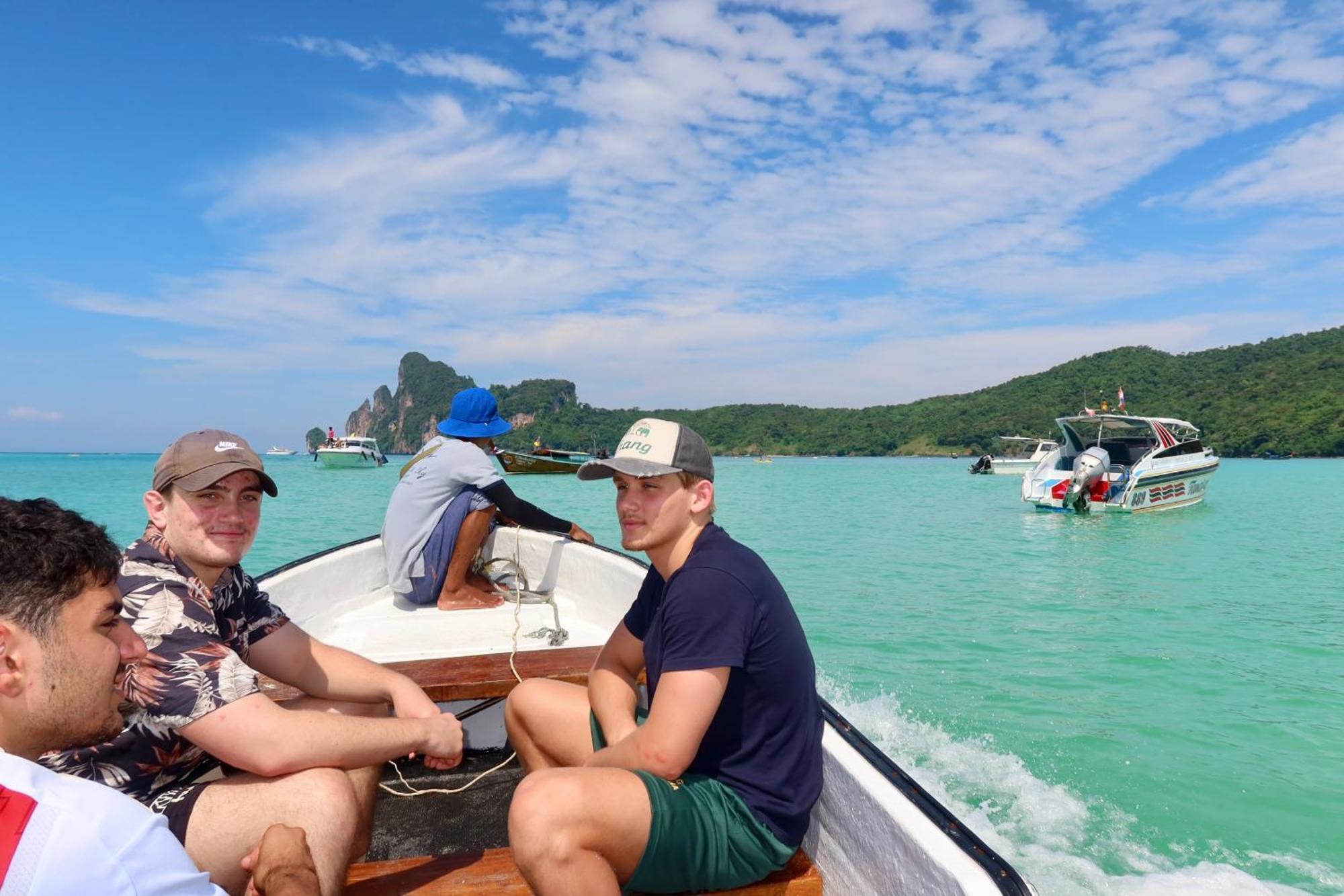 Phi Phi Sea Sky Resort Ngoại thất bức ảnh